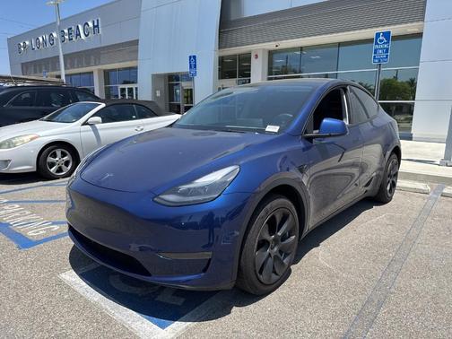 2023 Tesla Model Y Long Range