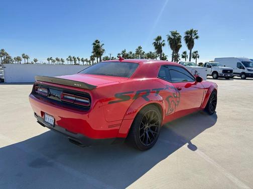 2016 Dodge Challenger SRT Hellcat