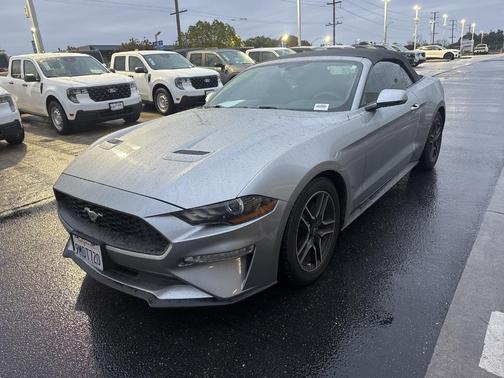 2020 Ford Mustang EcoBoost Premium
