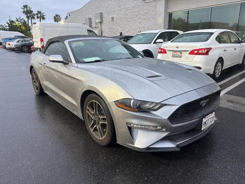 2020 Ford Mustang EcoBoost Premium
