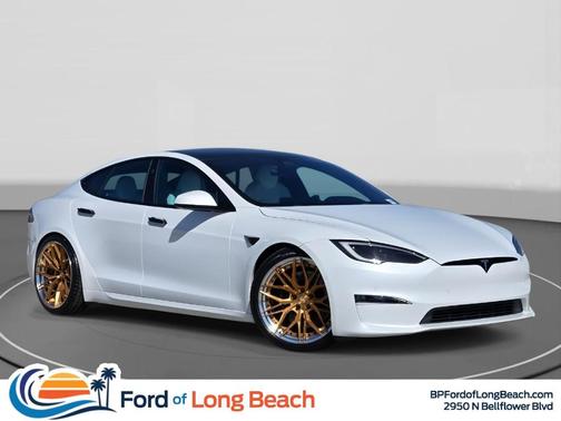 2022 Tesla Model S Plaid