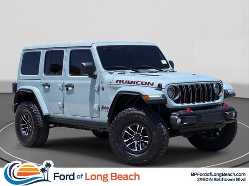 Earl Clearcoat 2024 Jeep Wrangler Rubicon