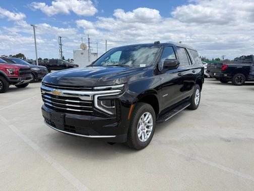 Black 2025 Chevrolet Tahoe LT