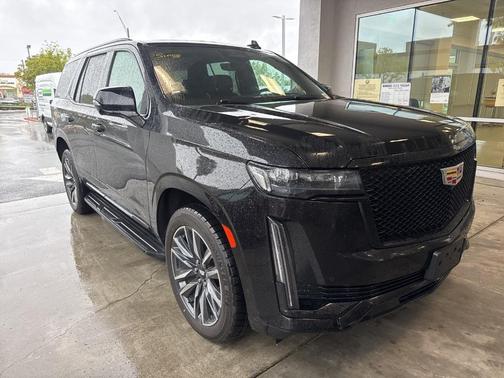 2023 Cadillac Escalade Sport