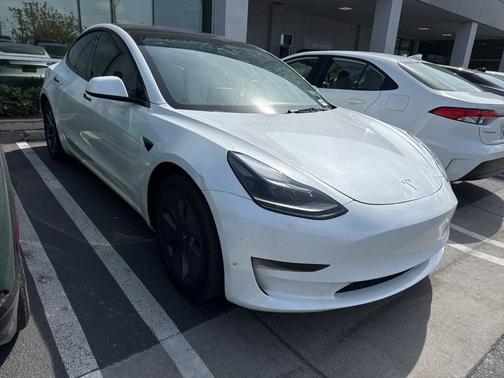 2023 Tesla Model 3 Base