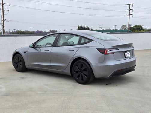 Quicksilver 2025 Tesla Model 3 Long Range