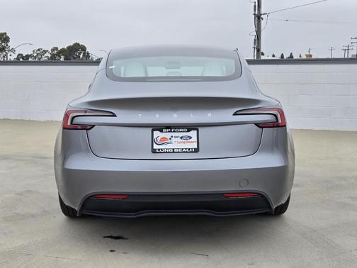Quicksilver 2025 Tesla Model 3 Long Range