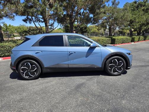 2022 Hyundai IONIQ 5 SE