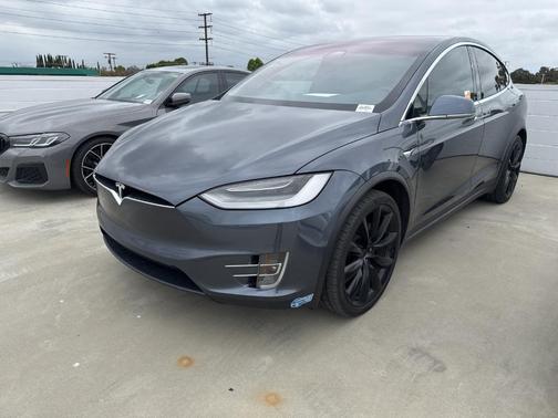 2020 Tesla Model X Long Range