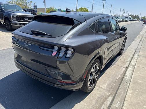 2022 Ford Mustang Mach-E Premium