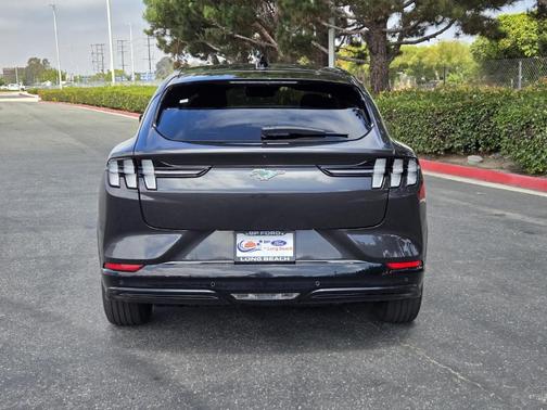 2022 Ford Mustang Mach-E Premium