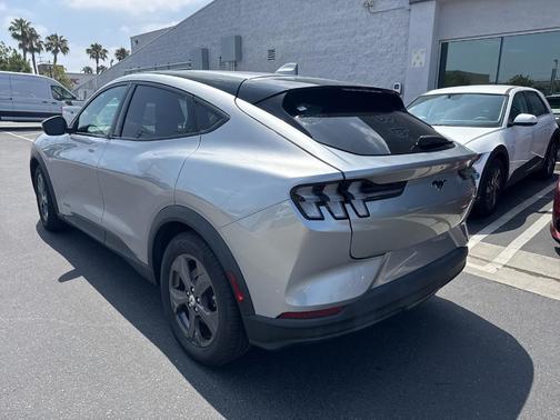 2021 Ford Mustang Mach-E Select
