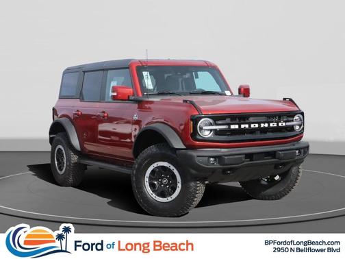 2024 Ford Bronco Outer Banks