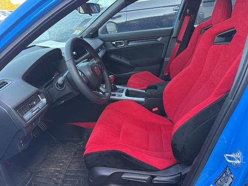 2025 Honda Civic Type R Base