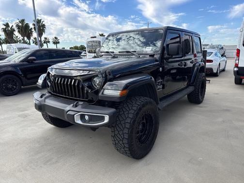 2020 Jeep Wrangler Unlimited Sahara