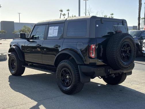 Shadow Black 2023 Ford Bronco Wildtrak