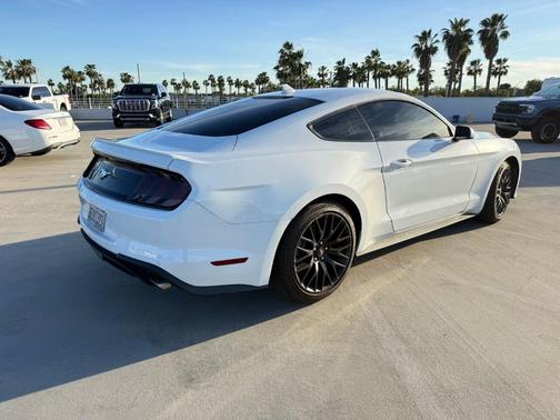 2021 Ford Mustang EcoBoost Premium