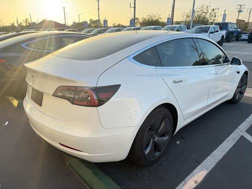 2020 Tesla Model 3 Standard Range Plus