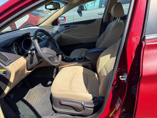 2013 Hyundai SONATA Hybrid Base