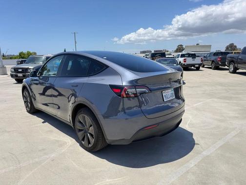 Gray 2023 Tesla Model Y Long Range