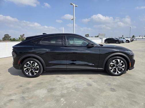 Shadow Black 2024 Ford Mustang Mach-E Select