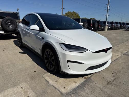 2022 Tesla Model X Plaid