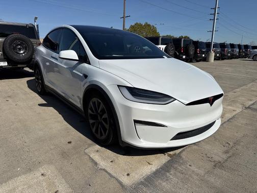 2022 Tesla Model X Plaid