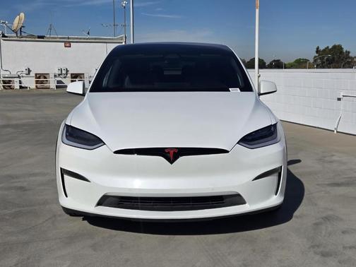 2022 Tesla Model X Plaid