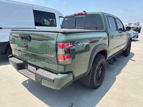 2022 Nissan Frontier PRO-X