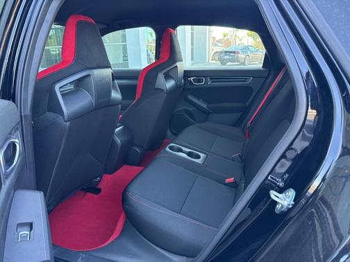 2023 Honda Civic Type R Base
