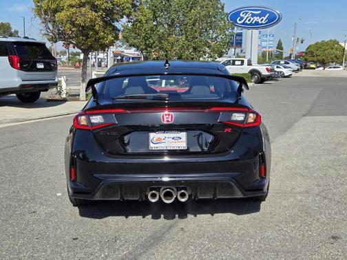2023 Honda Civic Type R Base