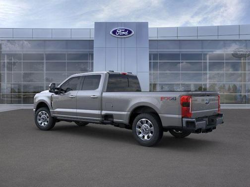2025 Ford F-350 Lariat Super Duty