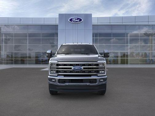 2025 Ford F-350 Lariat Super Duty