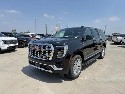 Onyx Black 2025 GMC Yukon XL Denali
