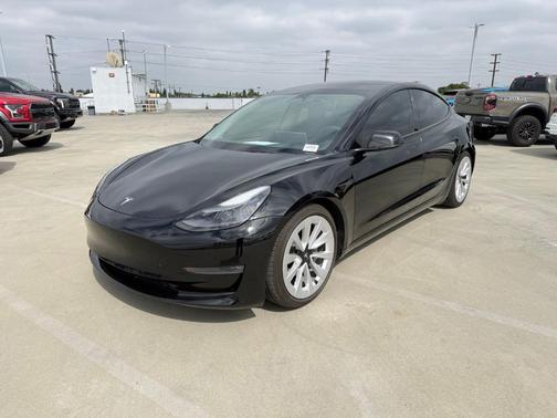 2022 Tesla Model 3 Long Range