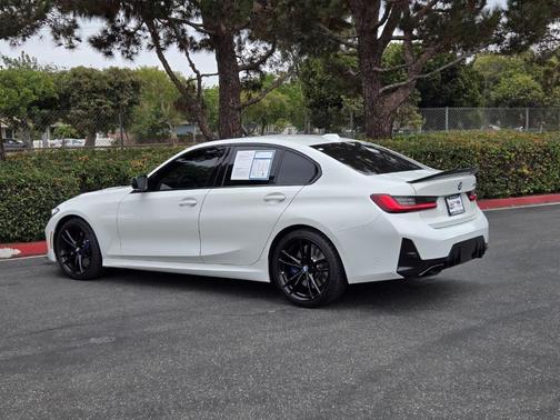 2024 BMW M340 i