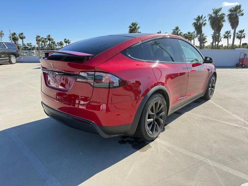 2022 Tesla Model X Plaid