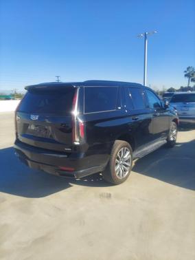 2023 Cadillac Escalade Sport