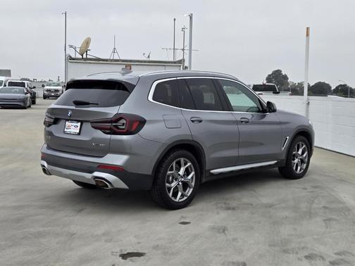 Gray 2024 BMW X3 xDrive30i
