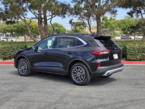 2025 Ford Escape PHEV