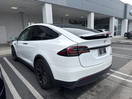 2022 Tesla Model X Plaid