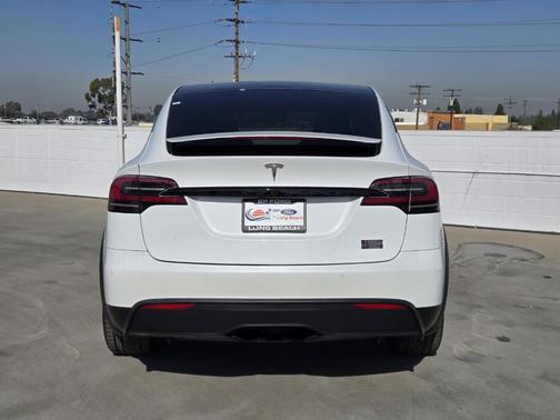 2022 Tesla Model X Plaid