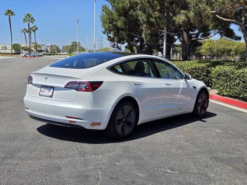 2020 Tesla Model 3 Standard Range Plus