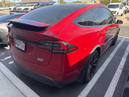 2022 Tesla Model X Plaid