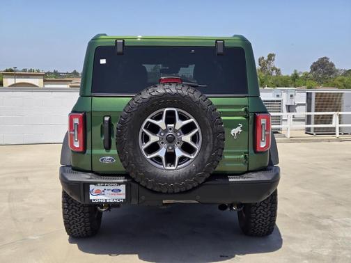 Green Metallic 2025 Ford Bronco Badlands