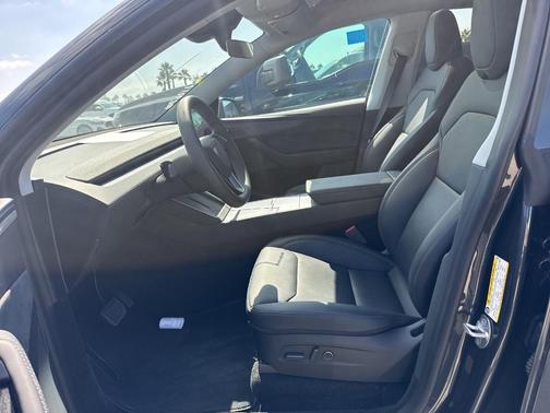 2026 Tesla Model Y Long Range