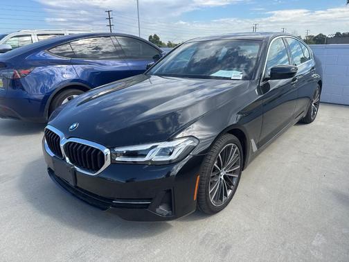2023 BMW 530 i