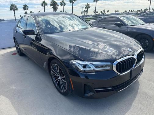 2023 BMW 530 i