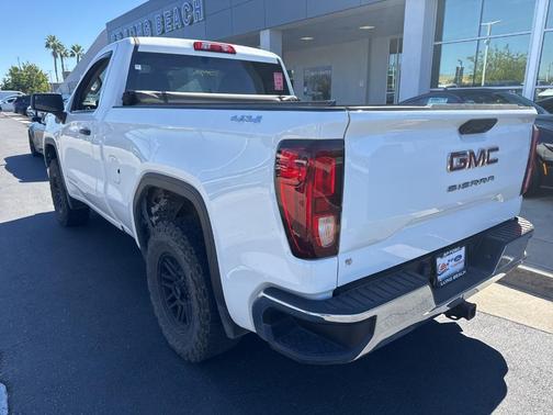 2024 GMC Sierra 1500 Pro