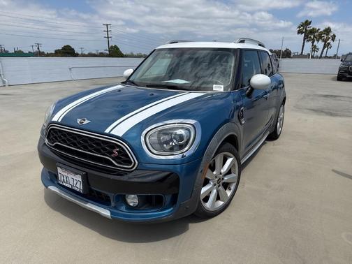 2017 MINI Countryman Cooper S